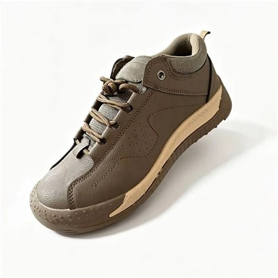 Low-Cut Work Shoes With Taupe Microfibre And Chevron Rubber Sole