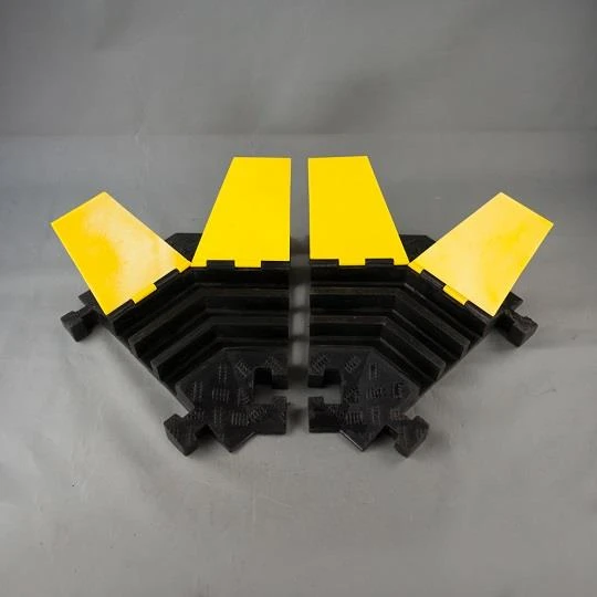 Flexible Rubber Coner Cable Protector Ramp